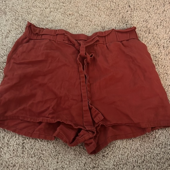 Shorts - Picture 4 of 6